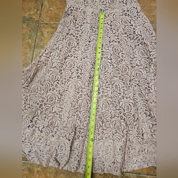 Blush Pink Floral Lace Ruffle Bell 3/4 Sleeve - Picture 11 of 12